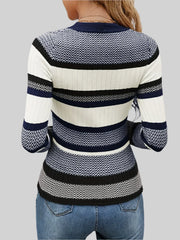 Randig stickad tröja