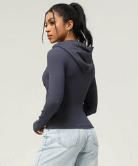 Ribbed hoodie with zip