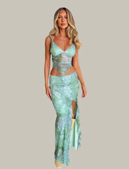 Grön blommig crop top med kjol