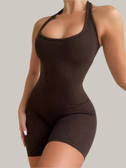 Bakluckelösa rompers med halterneck