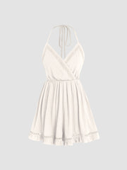 Avslappnad elegant vit klänning med struktur