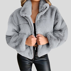 Luxury short fur jacket with collar