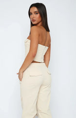 Beige bustier med dragkedja
