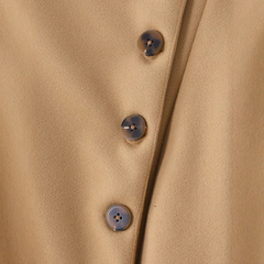 Beije jacka med knytband och uppknäppning