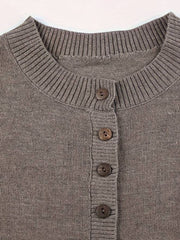 Tröja och shorts med knappar