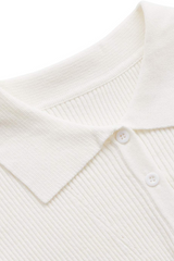 Short-sleeved knitted polo shirt with buttons