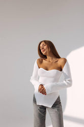 Strapless ribbed top with flared sleeves
