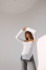 Strapless ribbed top with flared sleeves