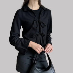 Blouse with tie front and collar