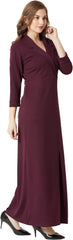 Long burgundy dress with collar and slit