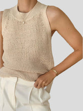 Knitted top with lace pattern
