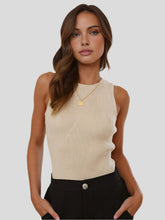 Fitted ribbed top with high neckline