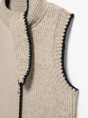 Beige knitted vest with knotted collar and buttons