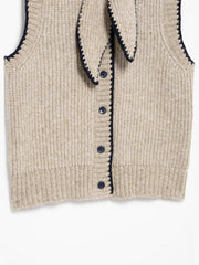 Beige knitted vest with knotted collar and buttons