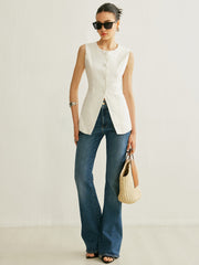 Minimalist fitted vest