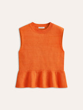 Sleeveless pleated knit top