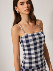 Blue and white checkered set