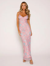 Blommig rosa spetsklänning