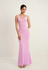 Pink ribbed maxi dress