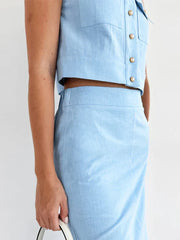 Set with slit top and skirt