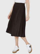 Pleated midi skirt