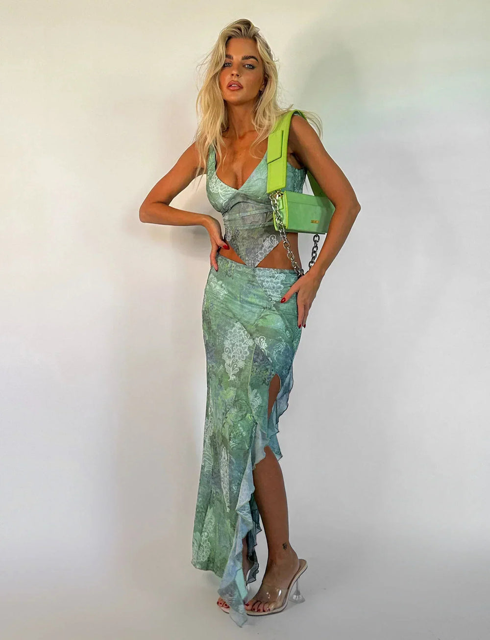 Grön blommig crop top med kjol