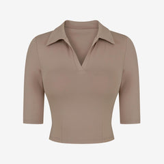 Croppad yogatopp med V-ringning