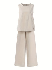 Beige ärmlöst linne och vida byxor