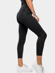 Classic black leggings