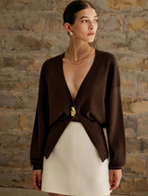 Cardigan with sculpted button and v-neck