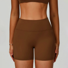 Sporty short sports shorts