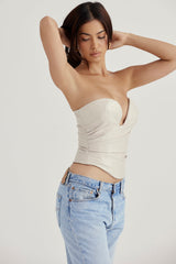 Axelbandslös korsett i organiskt läder