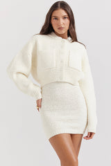 Stickad krämig varm cardigan