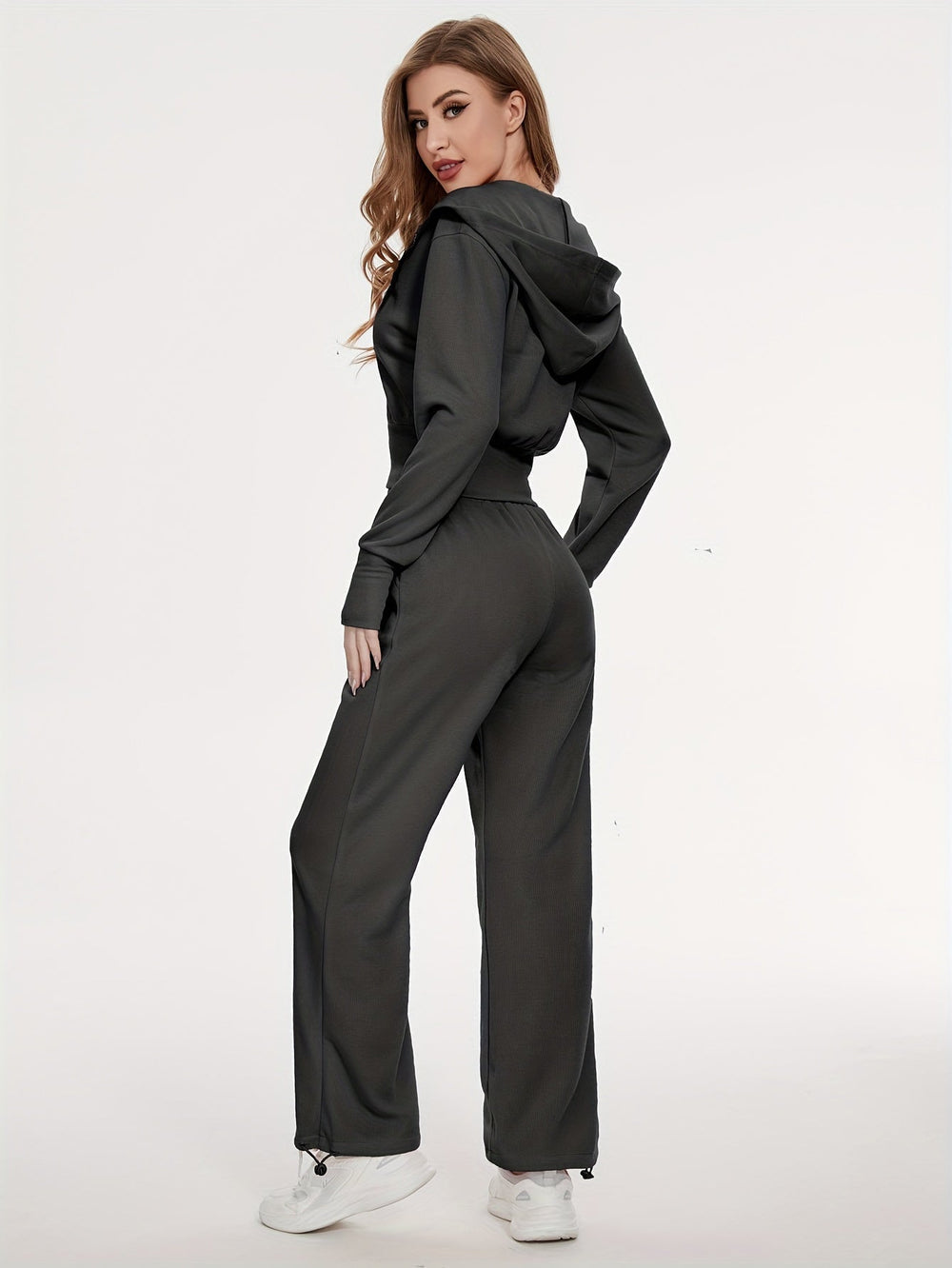 Hoodie and wide pants set