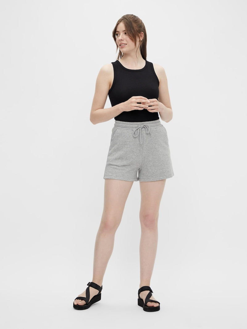 Soft sweat shorts with drawstring