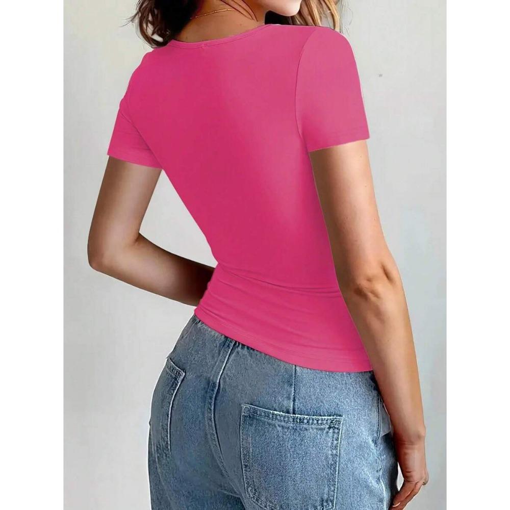 Short, slim-fit crew neck T-shirt