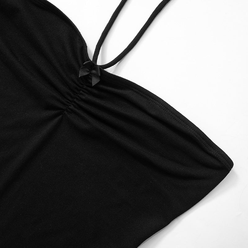 Slim topp med snörningsdetalj