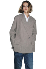 Gray oversized blazer with front pockets