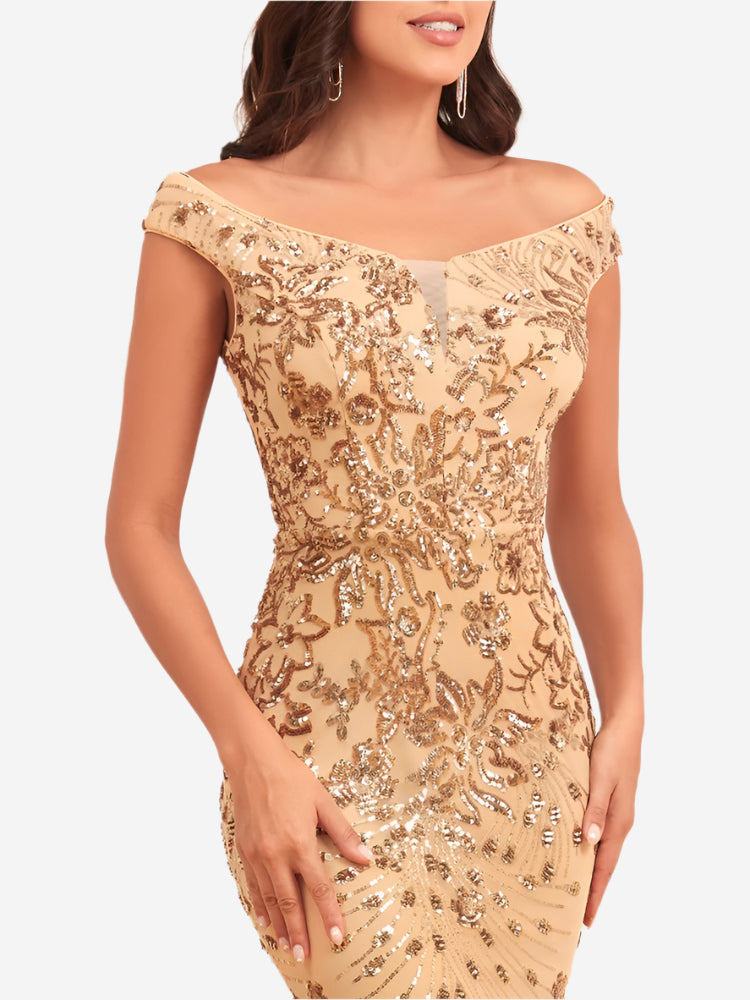 Lång klänning med hög midja och paljetter