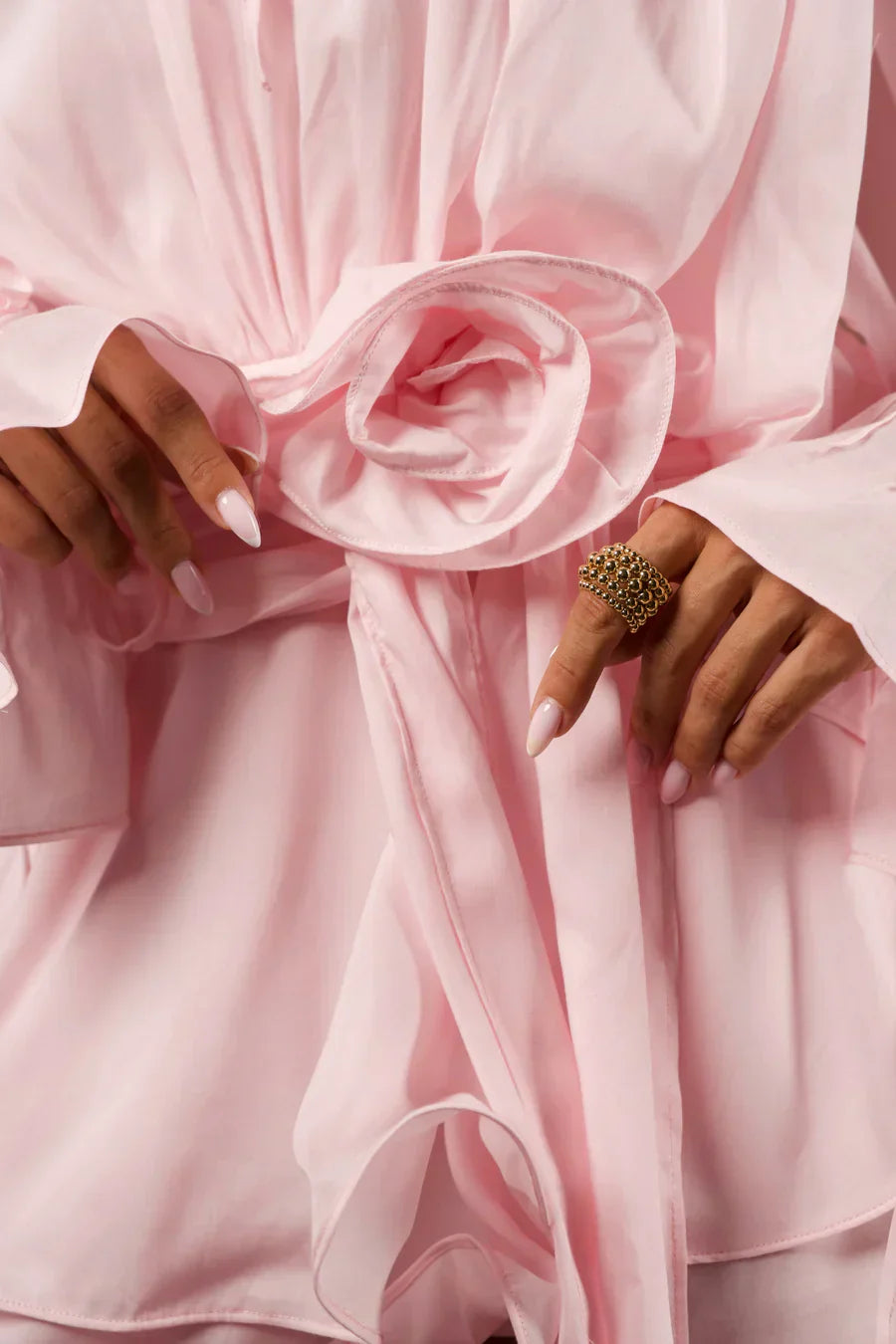 Pink kimono dress with floral details