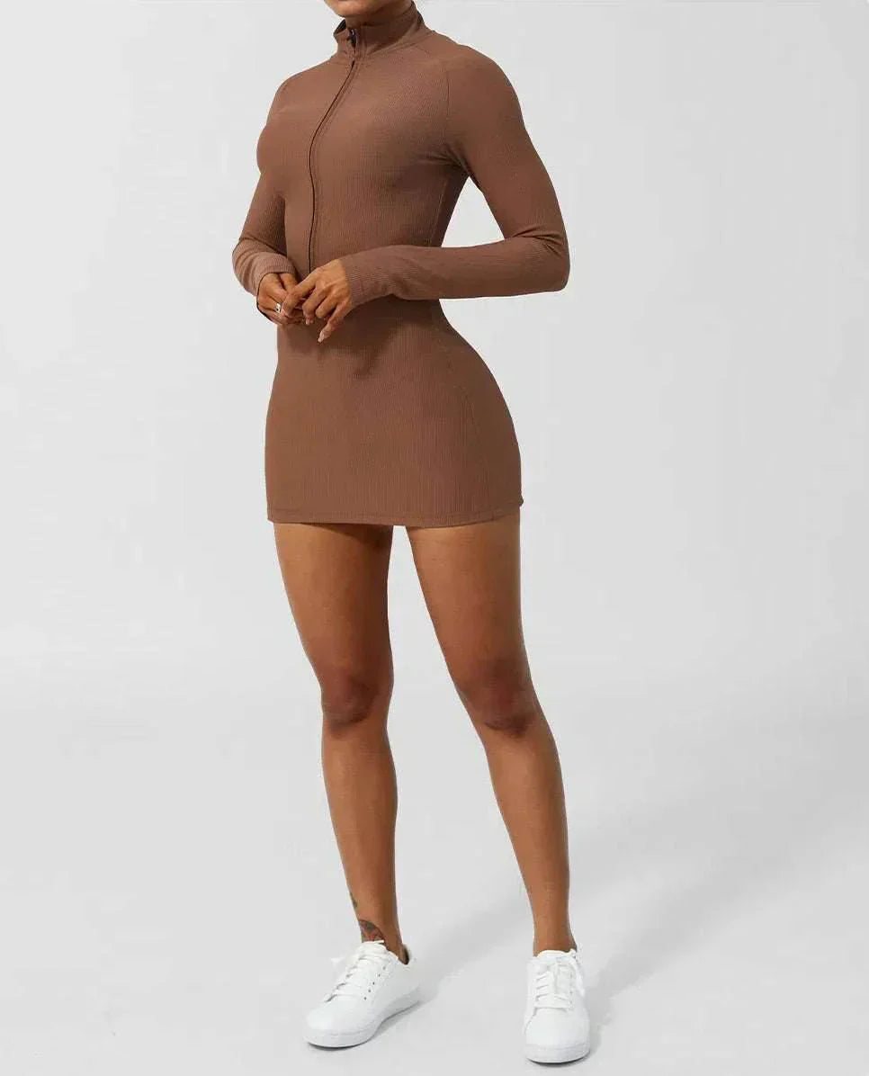 Sporty ribbed dress with zipper
