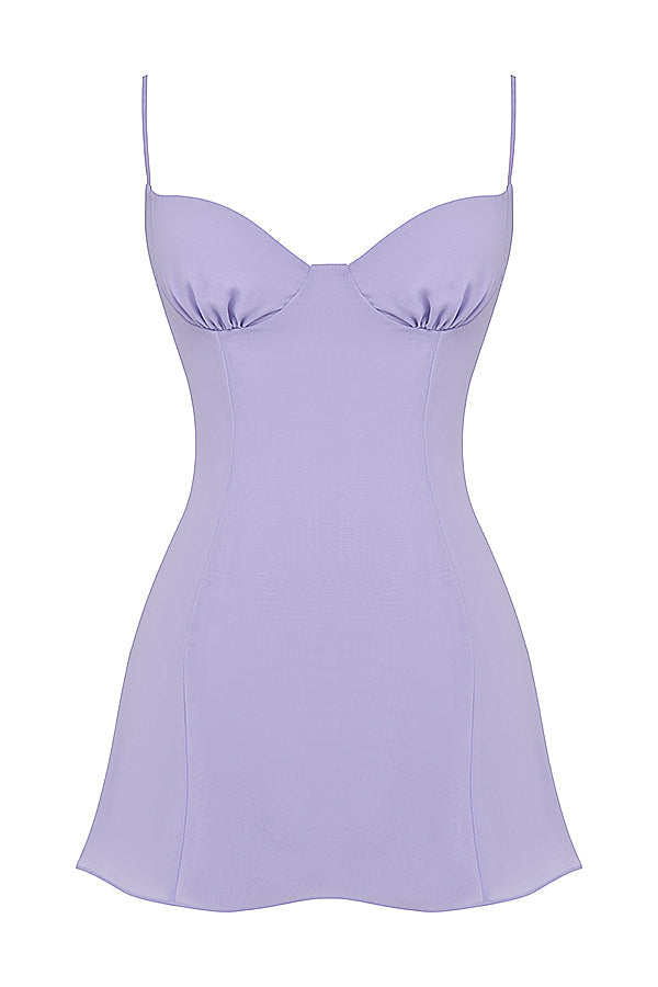 Avslappnad elegant miniklänning