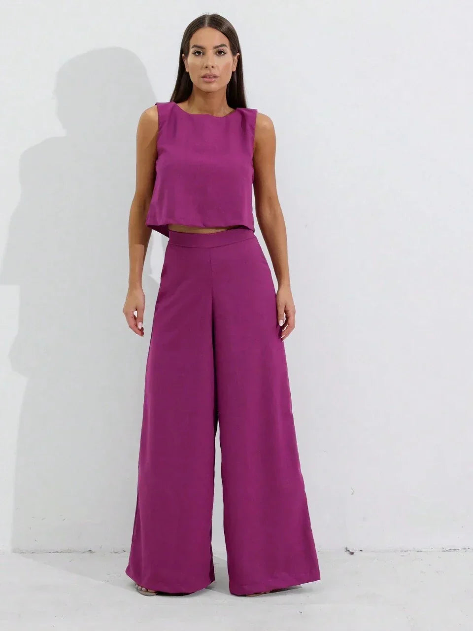 Sleeveless crop top and wide leg pants set