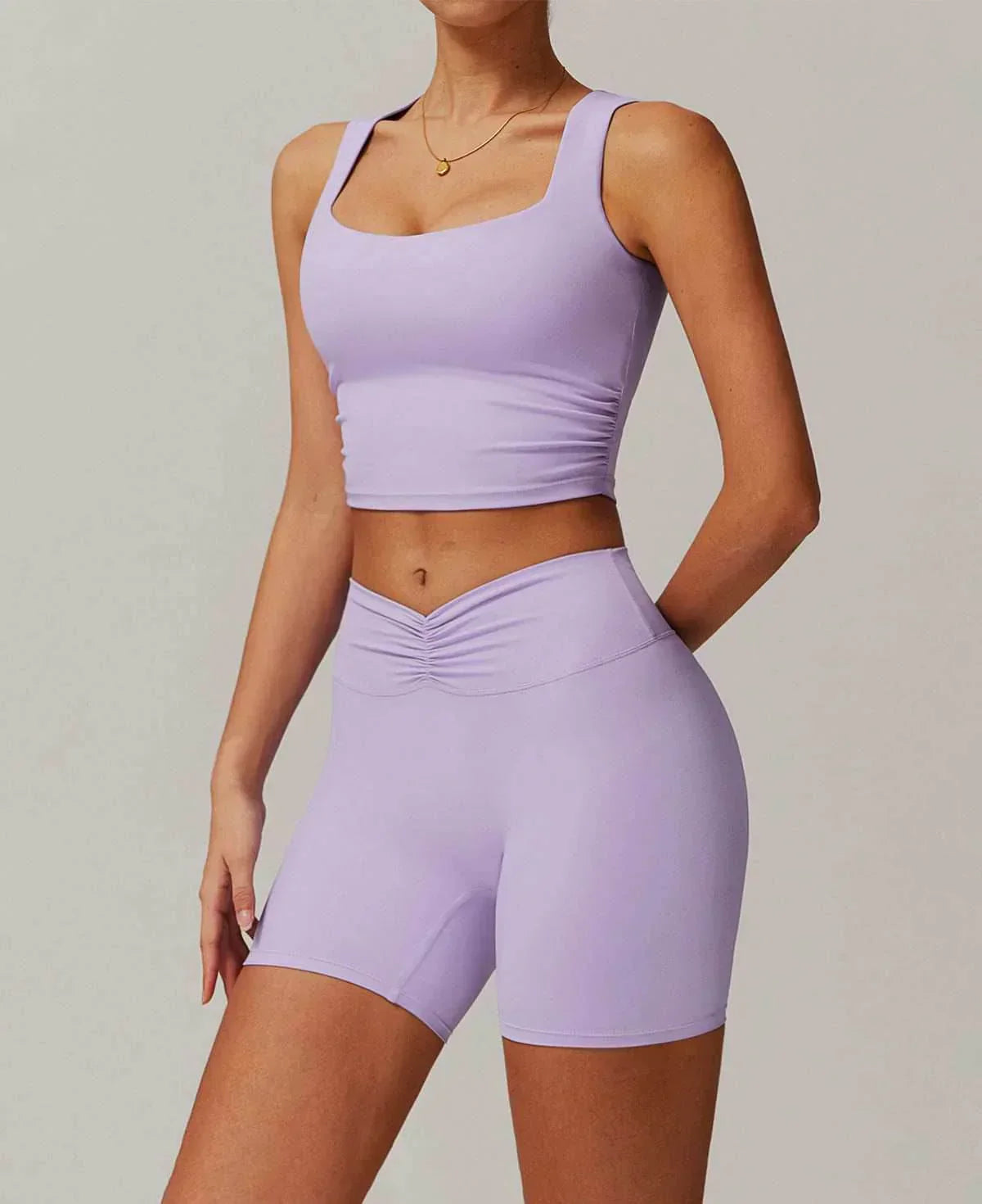 Seamless sports set with top and shorts