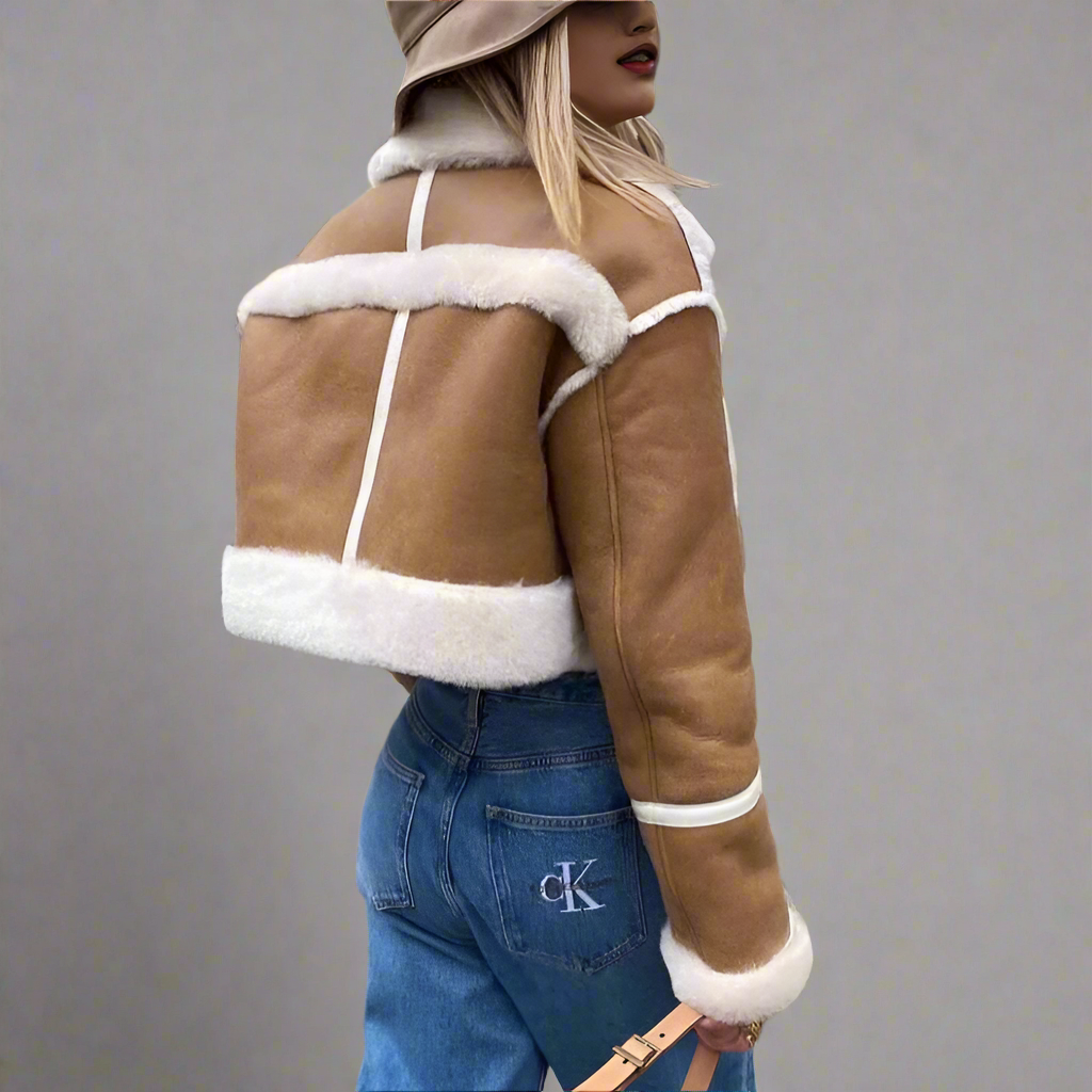 Modejacka i plysch med polokrage