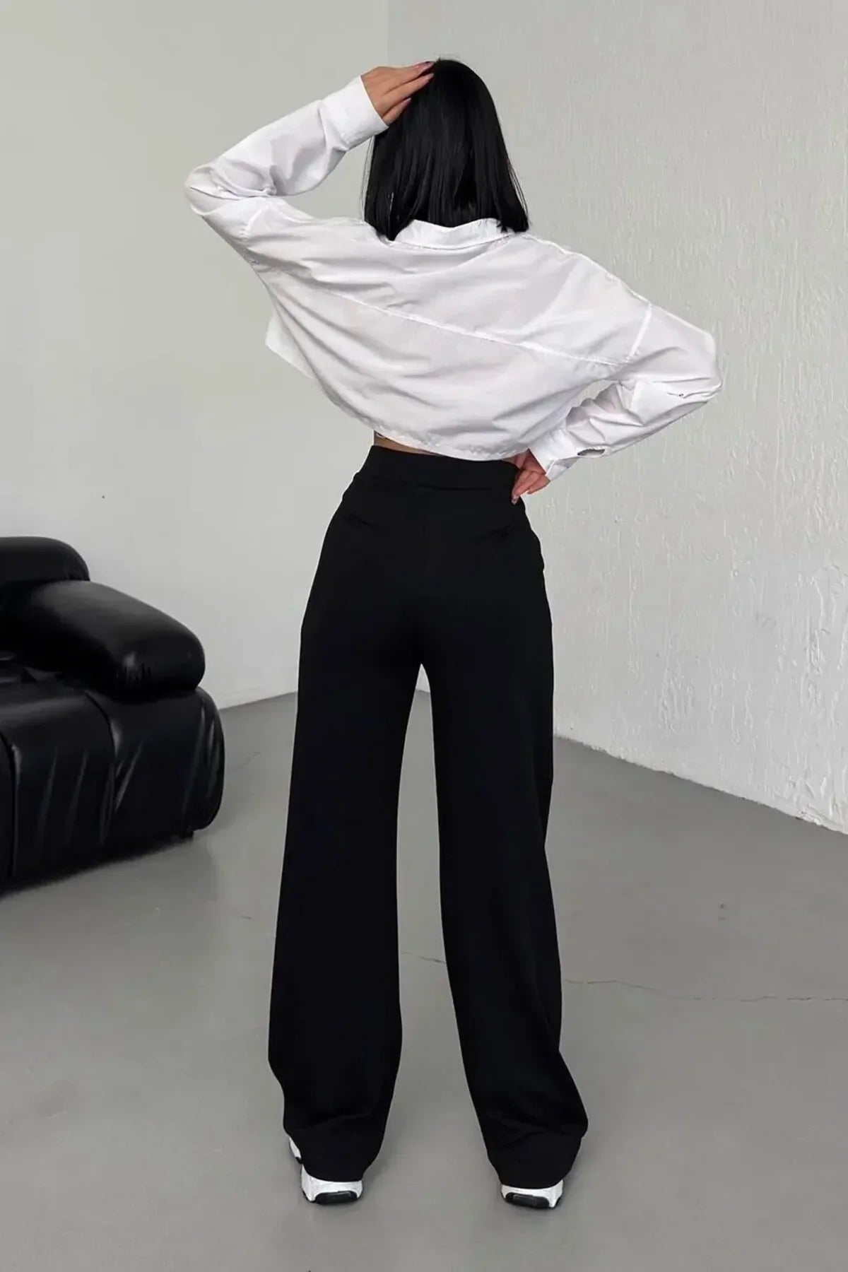 Classic wide leg pants