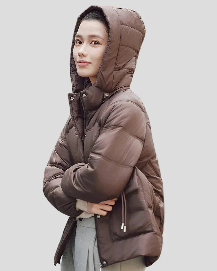 Puffer jacket with hood and drawstring pockets