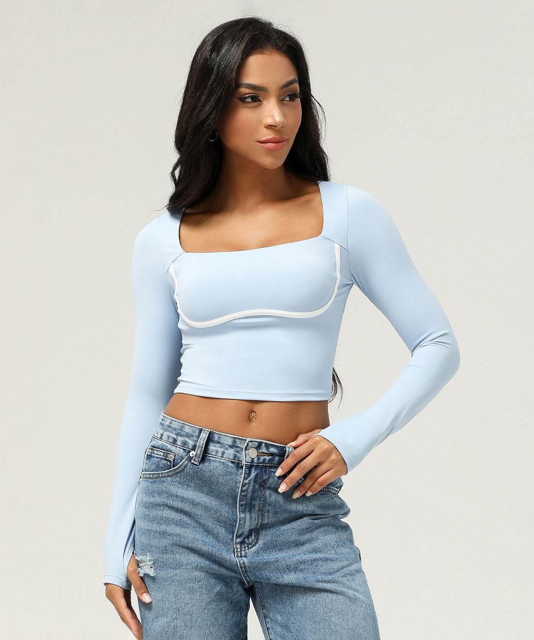 Long-sleeved crop top with contrasting details