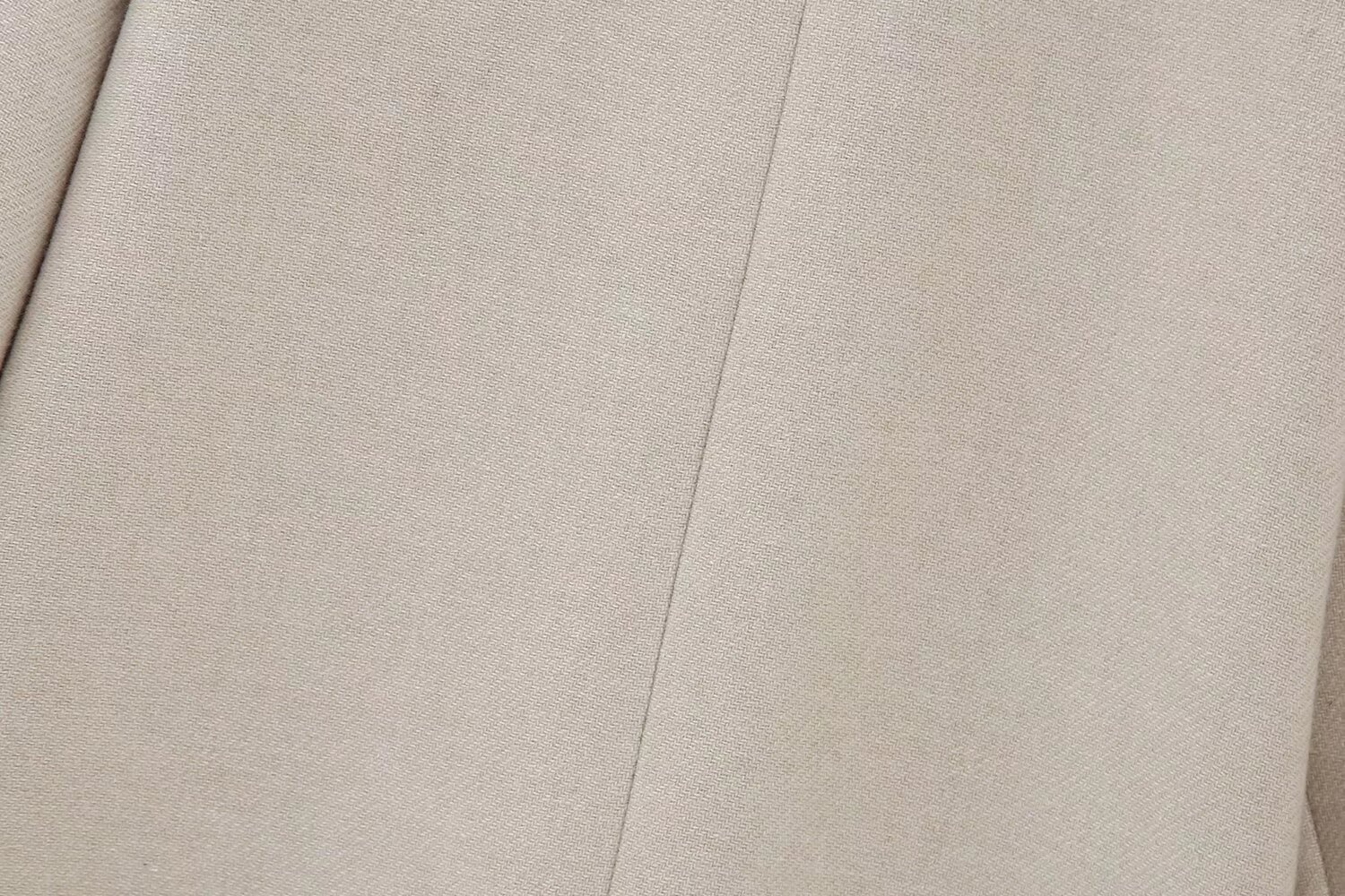 Varm kappa med avtagbar pälskrage