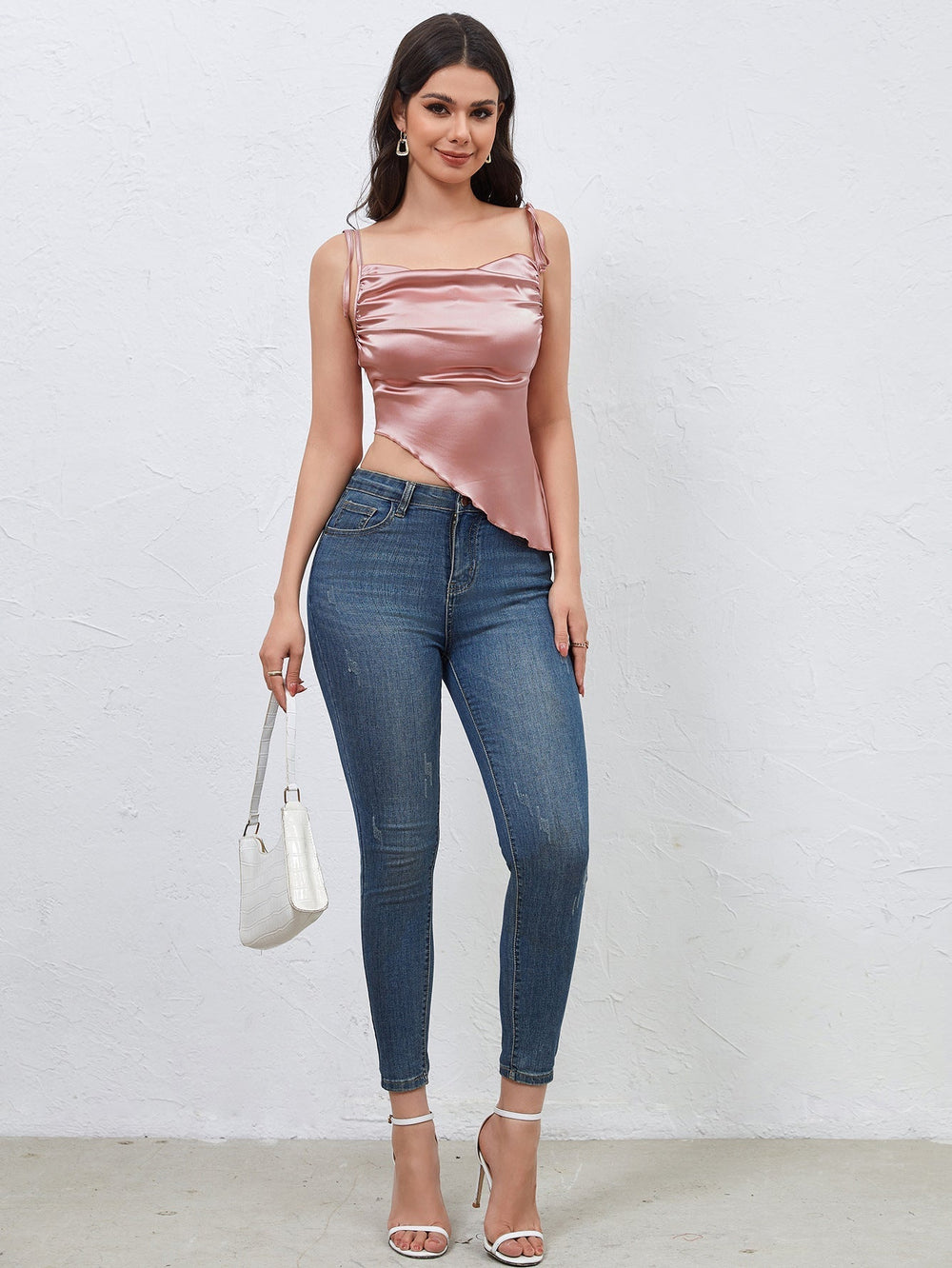 Elegant rosa topp med snörning